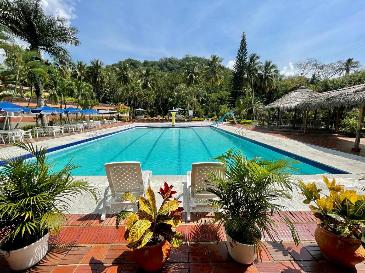 Hotel Hacienda El Diamante 比列塔 外观 照片
