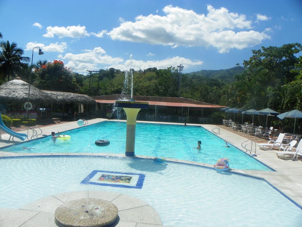 Hotel Hacienda El Diamante 比列塔 外观 照片