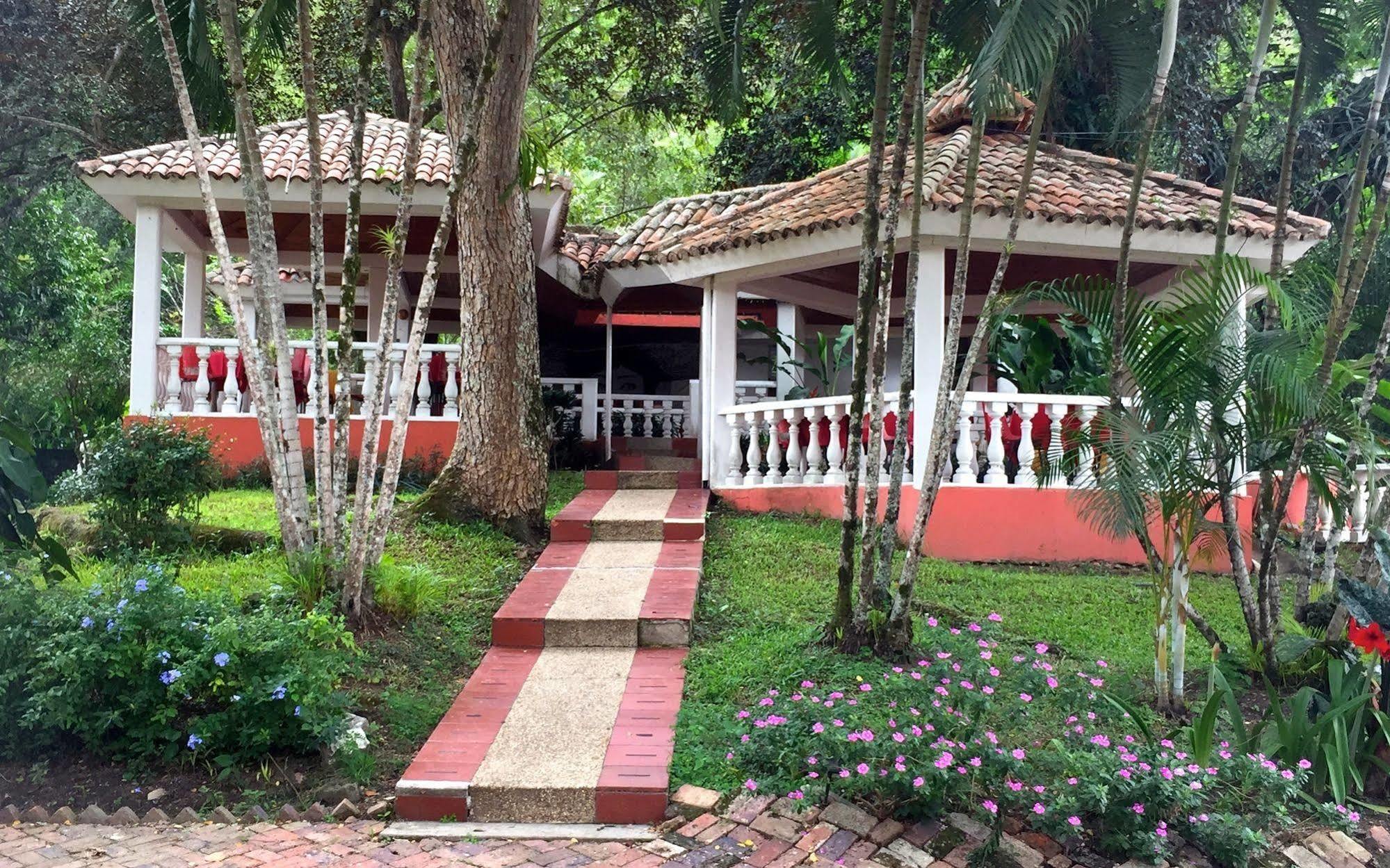 Hotel Hacienda El Diamante 比列塔 外观 照片